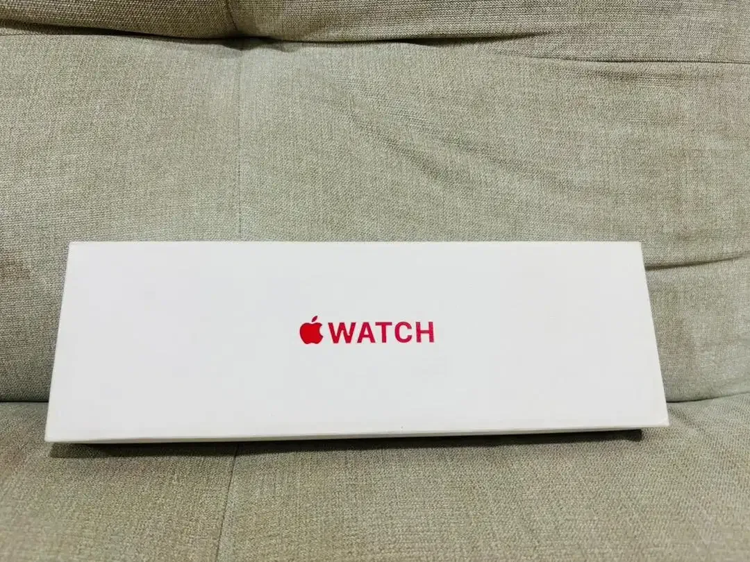 Dijual Apple Watch Series 9 GPS – (PRODUCT) RED - Image 3 of 8