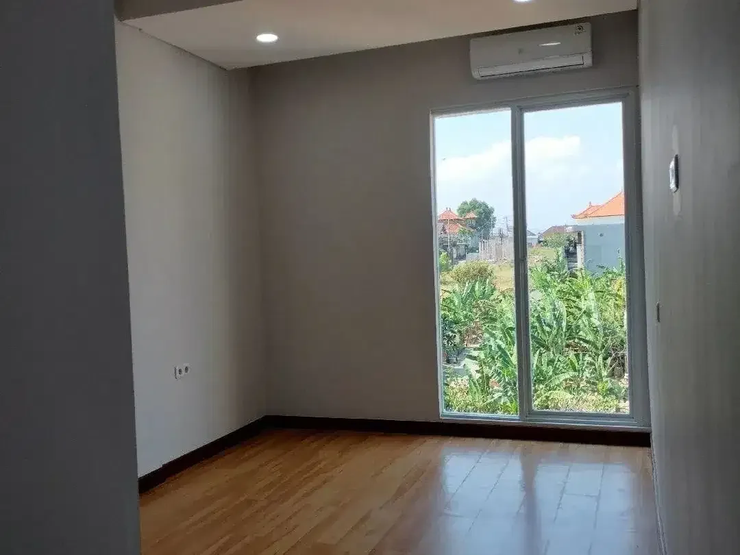 JUAL RUMAH SEMI VILLA KEROBOKAN - Image 8 of 10