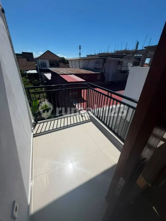 Rumah Cantik 4 Kamar di Renon - Image 3 of 4
