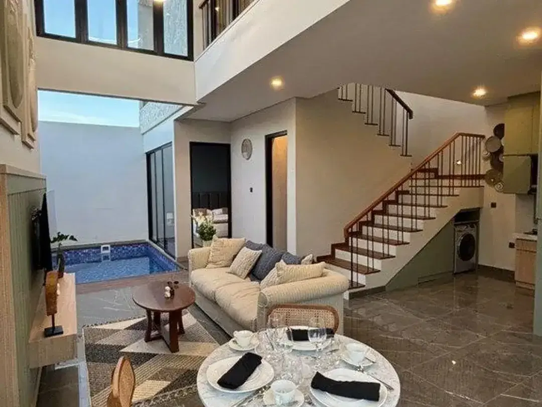 Villa Cantik Modern 3 Kamar dengan Private Pool Dijual di Jimbaran - Image 2 of 9