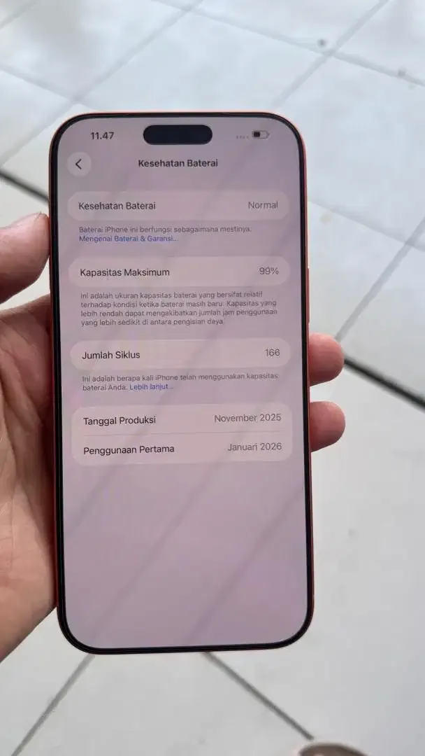 Iphone 17 Pro Max 1 tb - Image 4 of 4