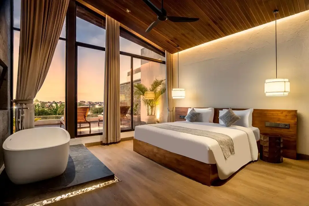 VILLA BARU 4BR DAN 2POOL BEST LOKASI DI CANGGU  BATU BOLONG - Image 7 of 10