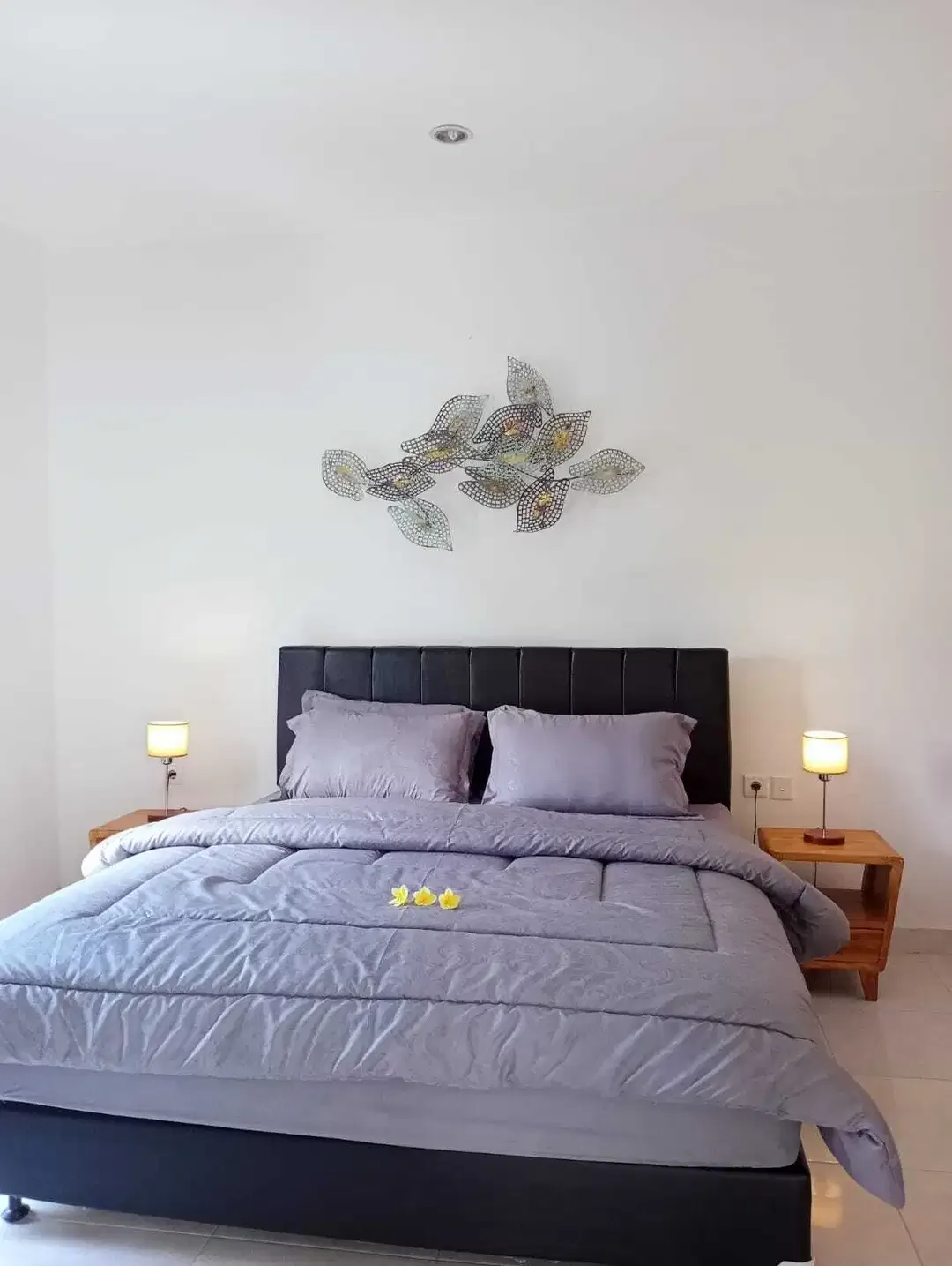 FOR RENT 2BR PRIVAT POOL LOKASI TENANG STARTEGIS DI SEMINYAK - Image 7 of 10