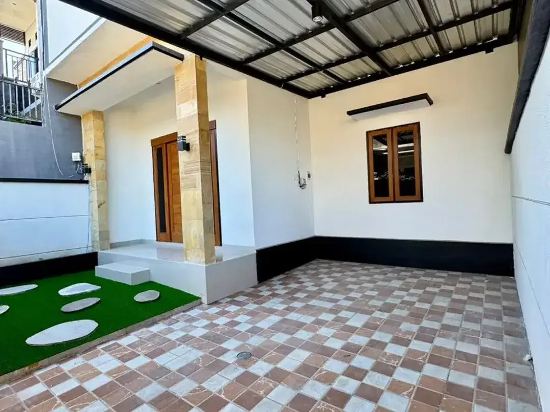 HUNIAN SIAP HUNI 3 BR KAWASAN STARTEGIS BEBAS BANJIR DI DENPASAR BARAT - Image 1 of 9