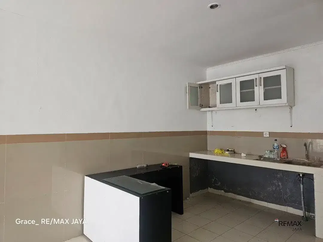 Rumah Minimalis Disewakan, di Area Sunset Road dekat Grandlucky - Image 2 of 9
