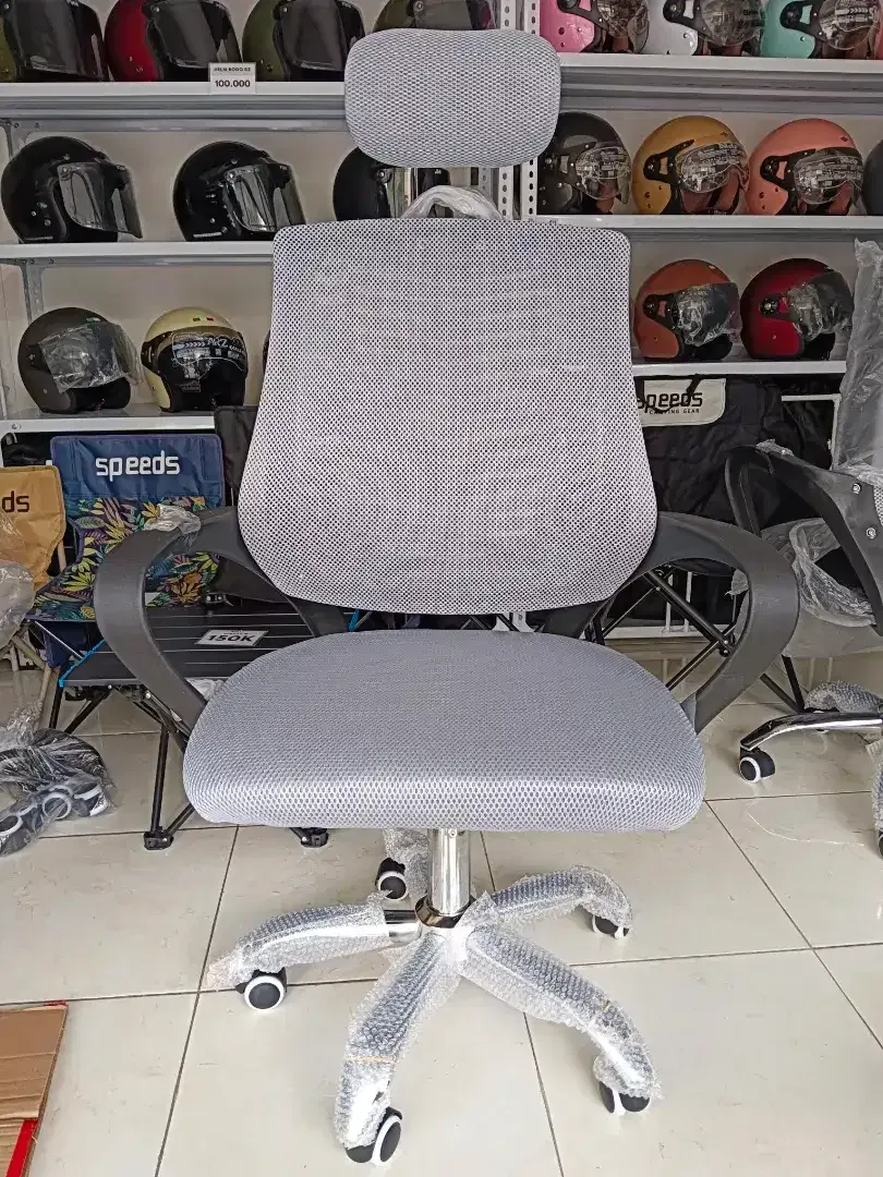 Kursi Kantor/Belajar/Kerja Hidrolik Putar Ergonomis Sandaran Kpala-Abu - Image 6 of 7
