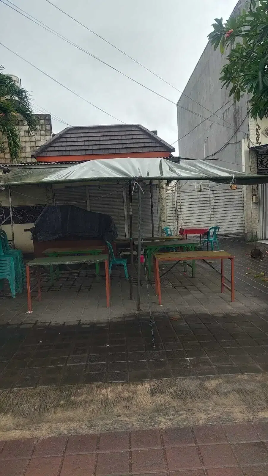 Dijual Tanah Bonus Bangunan di Jalan Utama Mahendradatta - Image 1 of 3