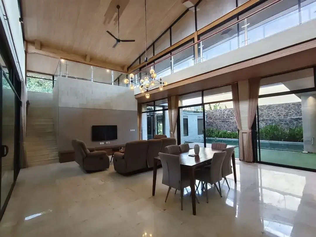 For Sale Rare Ocean View Villa in Central Sanur - Image 10 of 10