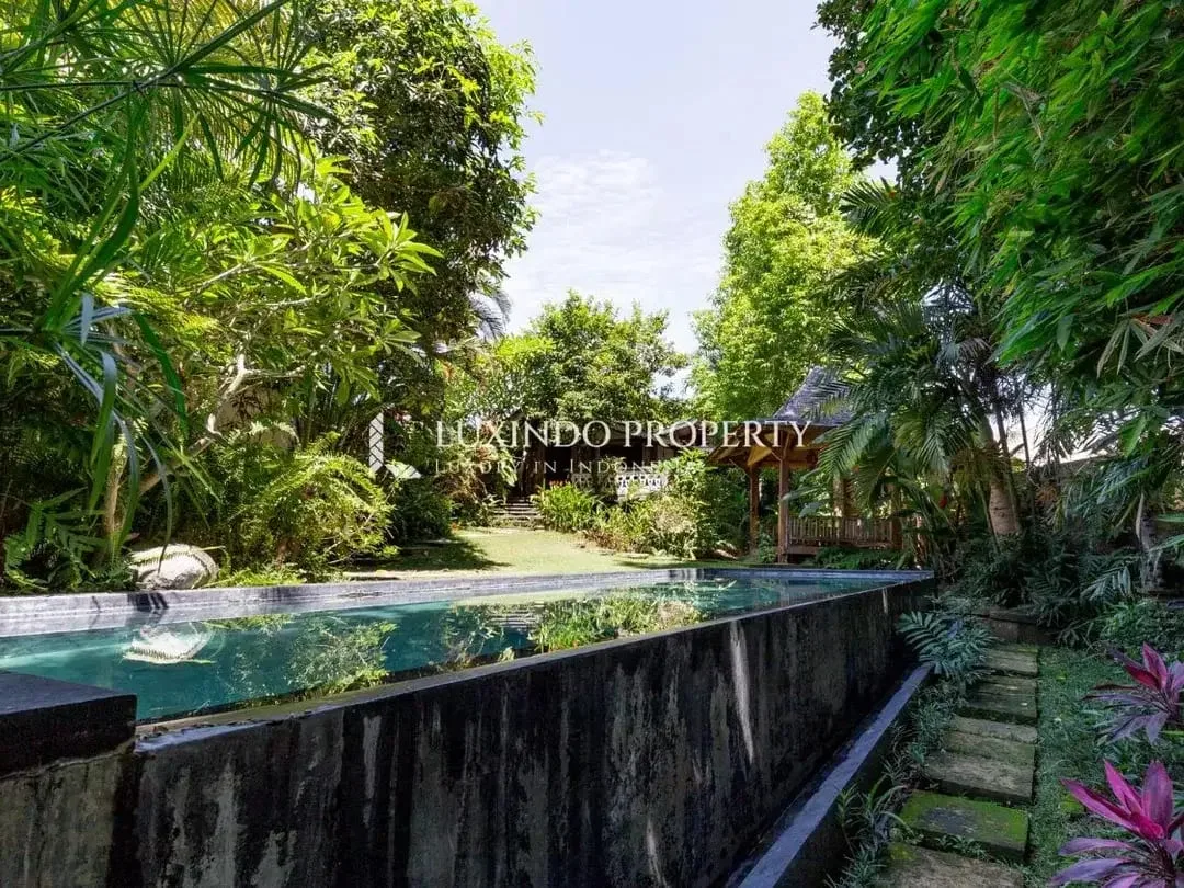 DIJUAL VILLA DENGAN 2 KAMAR TIDUR DI PERERENAN - Image 5 of 10