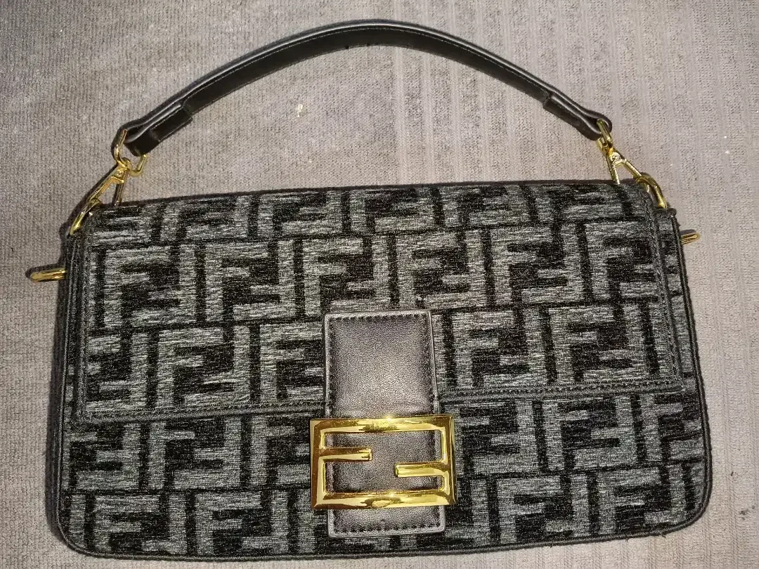 Tas FENDI BAGUETTE Jacquard Medium bag and shoulder - Image 3 of 10