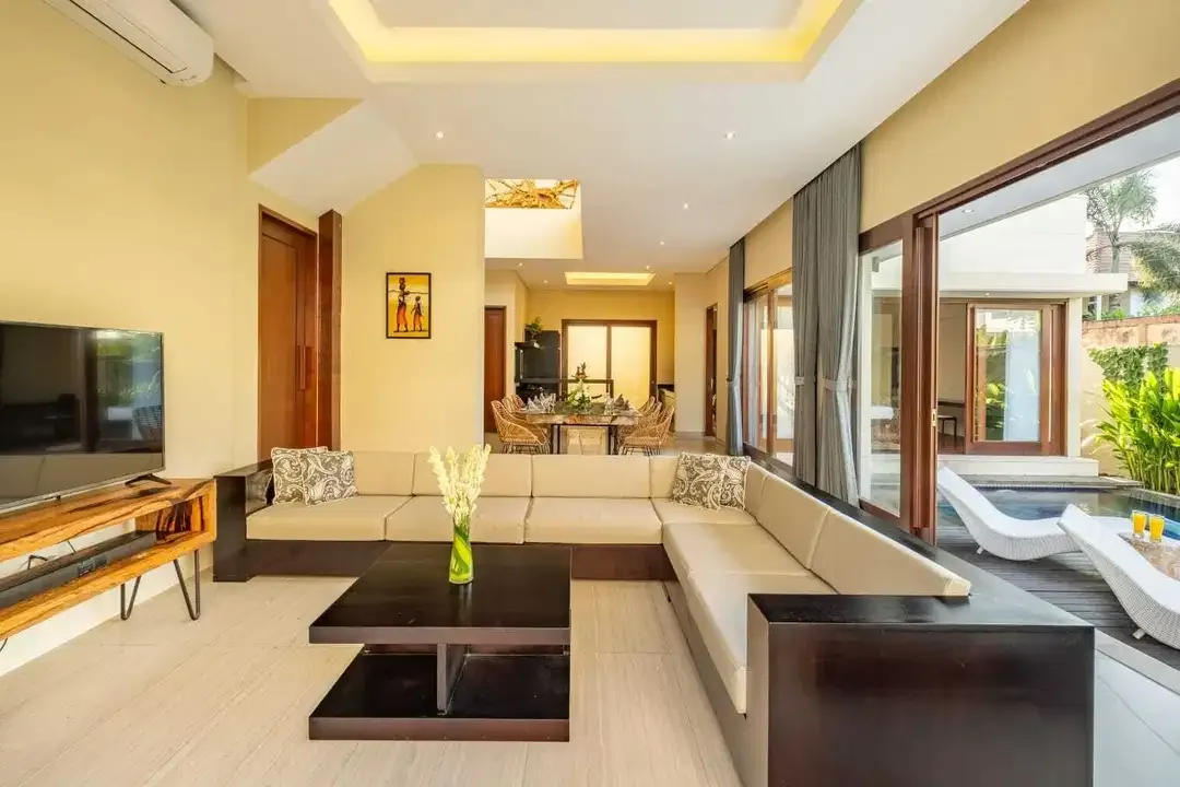 dijual villa luxury lantai 2 canggu - Image 2 of 10