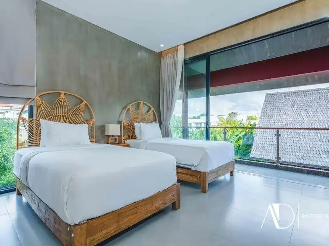 FREEHOLD | MODERN TROPICAL DESIGN VILLA IN PRIME CANGGU - Image 10 of 10
