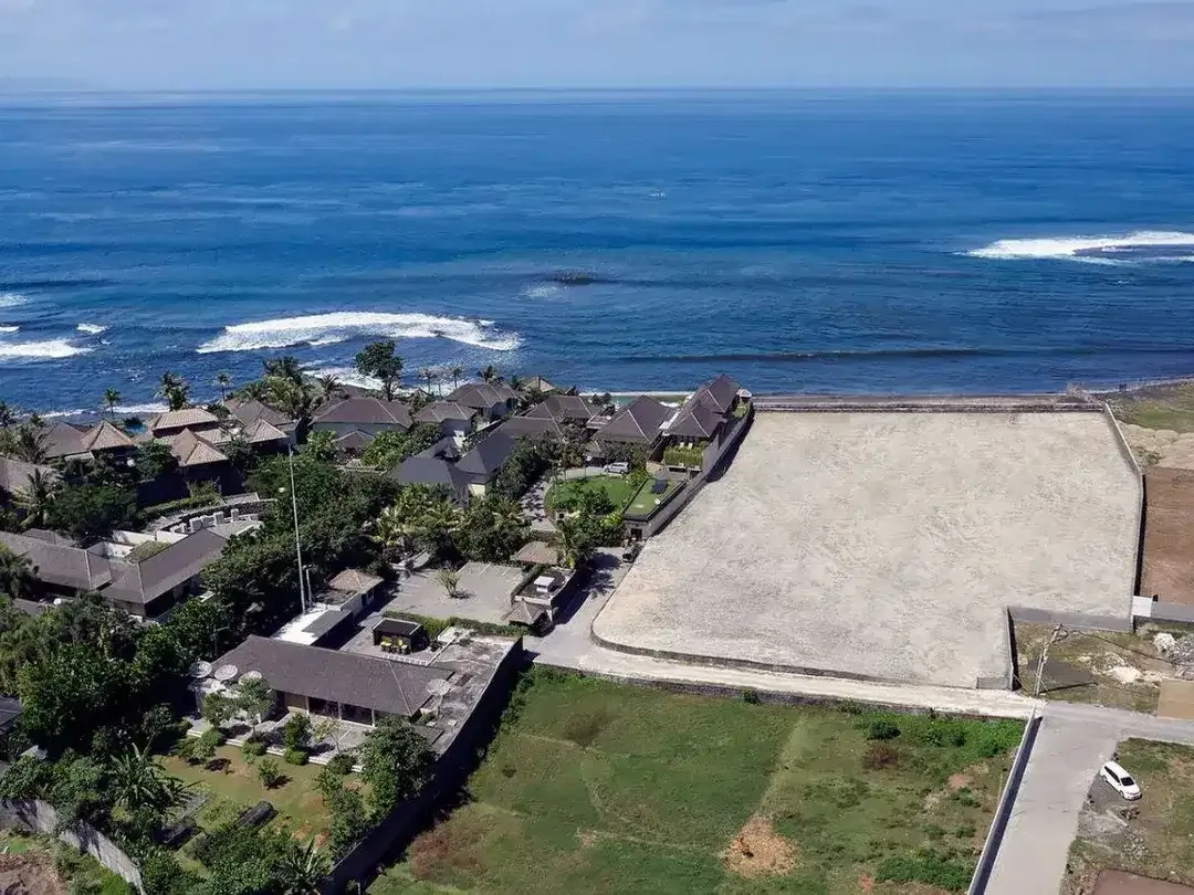 DI JUAL TANAH PREMIUM DEPAN PANTAI - Image 4 of 4