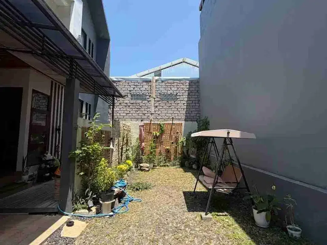 Rumah 2 Lantai di Renon Fully Furnished Parkir Luas - Image 8 of 10