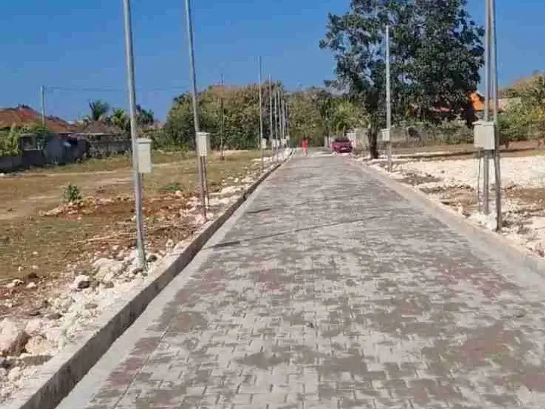 DISEWAKAN TANAH 2 ARE Jl.PURA MASUKA UNGASAN BALI - Image 3 of 3