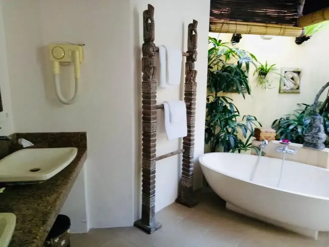 Villa danau poso sanur - Image 6 of 10