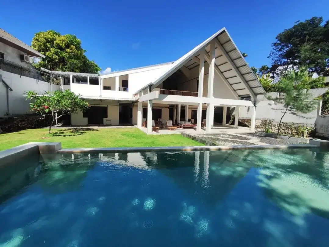villa besar di Nelayan Canggu,dkt pantai,dpt sungai, kawasan villa - Image 1 of 10