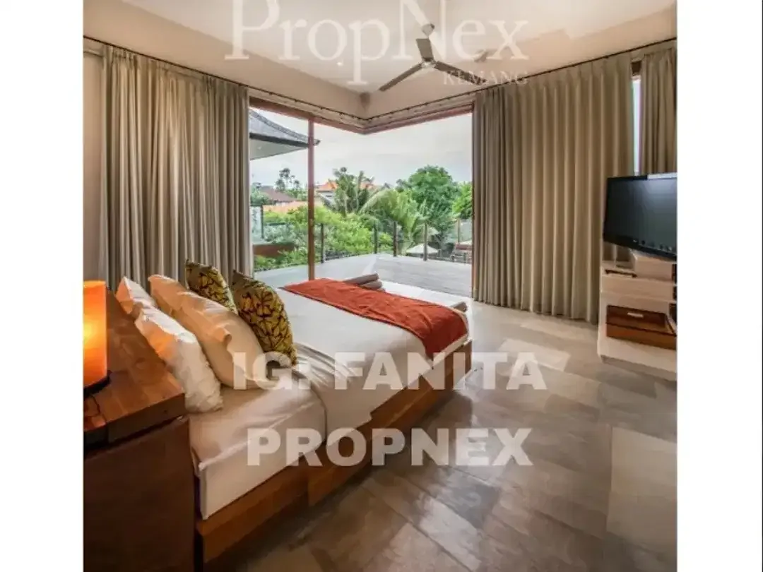 Dijual villa mewah di Seminyak,Bali LT 827m2 LB 955m2,swimmingpool,4BR - Image 9 of 10