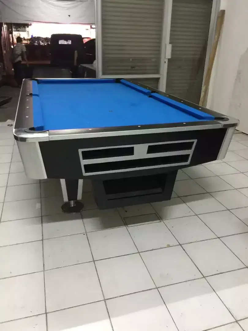 Menjual meja billiard dan perlengkapan - Image 2 of 10