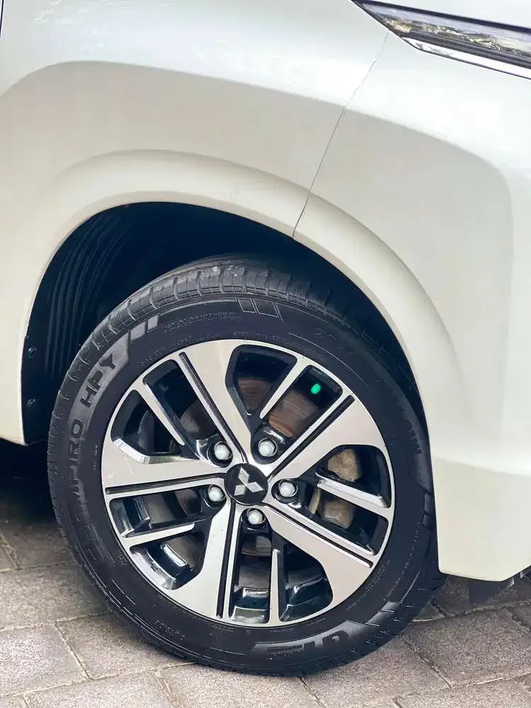 Mitsubishi Xpander 2018 Bensin - Image 2 of 10