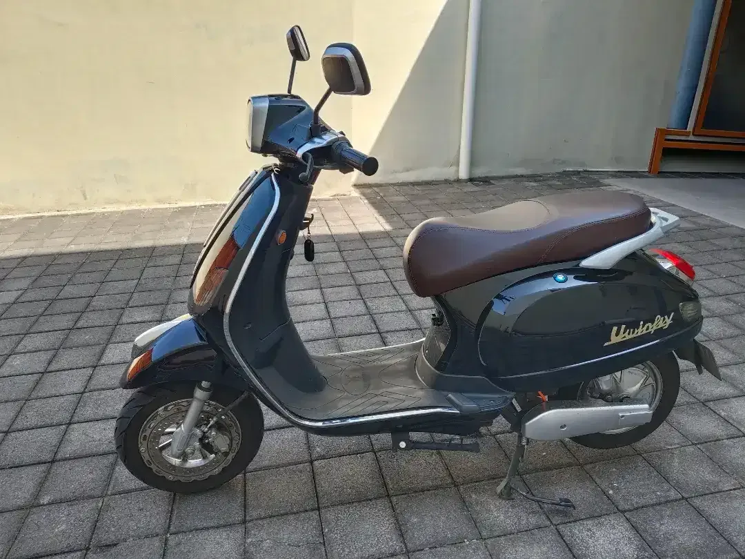 DiJual Motor Listrik Uwinfly T3 Hitam 2022 - Image 3 of 5
