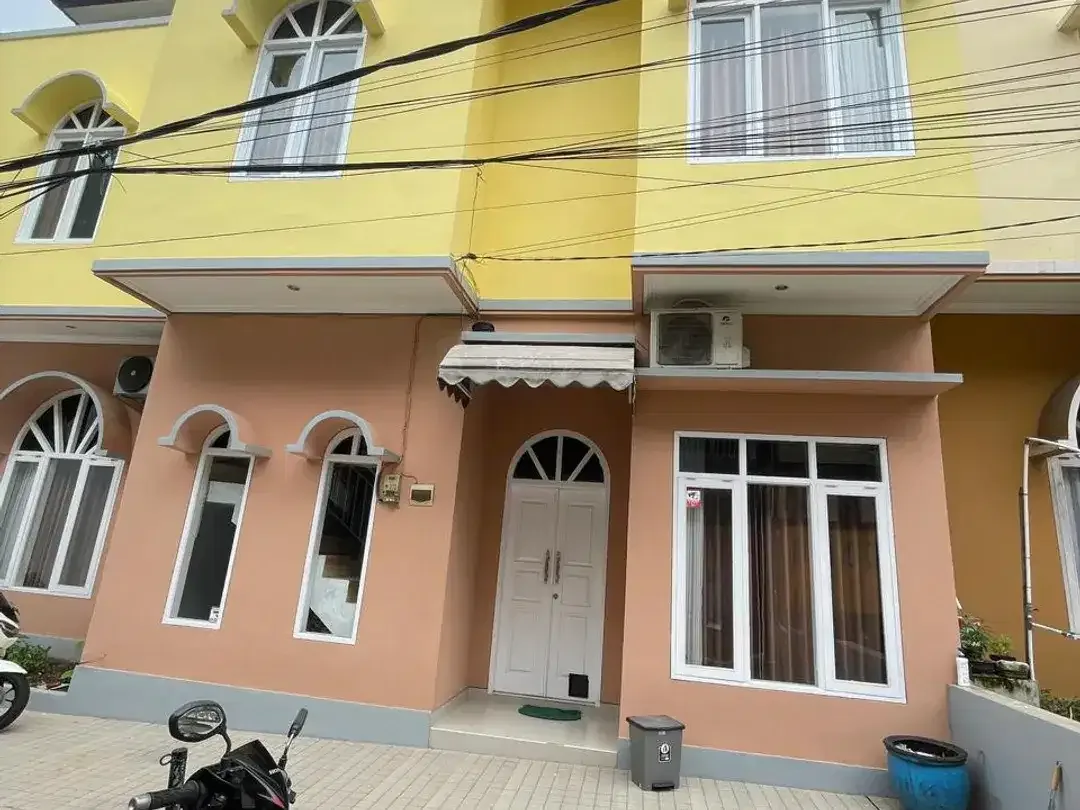 rumah di ungasan,furnish,strategis,dkt pantai,sharing pool - Image 2 of 10