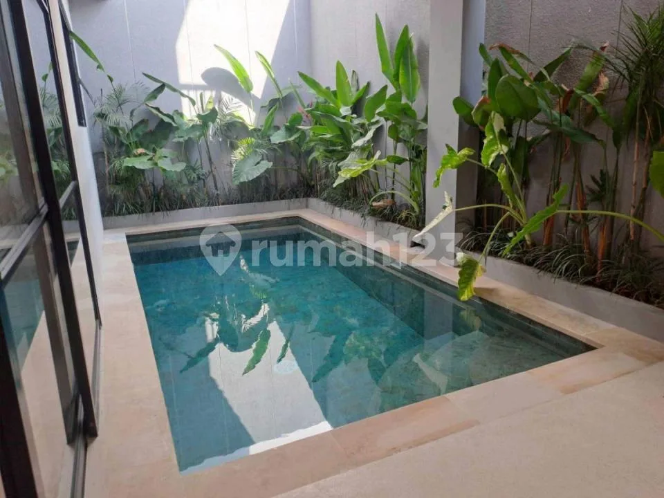 Villa Modern 2 Kamar Tidur, Fully Furnished, Siap Huni di Canggu - Image 2 of 4