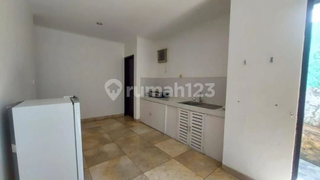 Rumah Jual Lokasi Kerobokan - Image 1 of 4