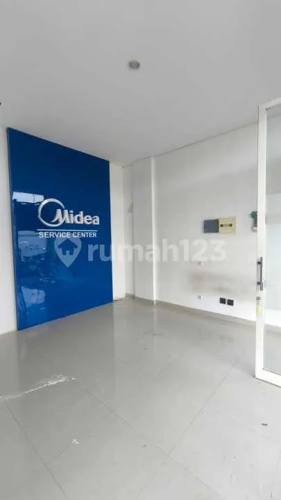 Dijual - Ruko 3 Lantai - Citraland - Image 2 of 4