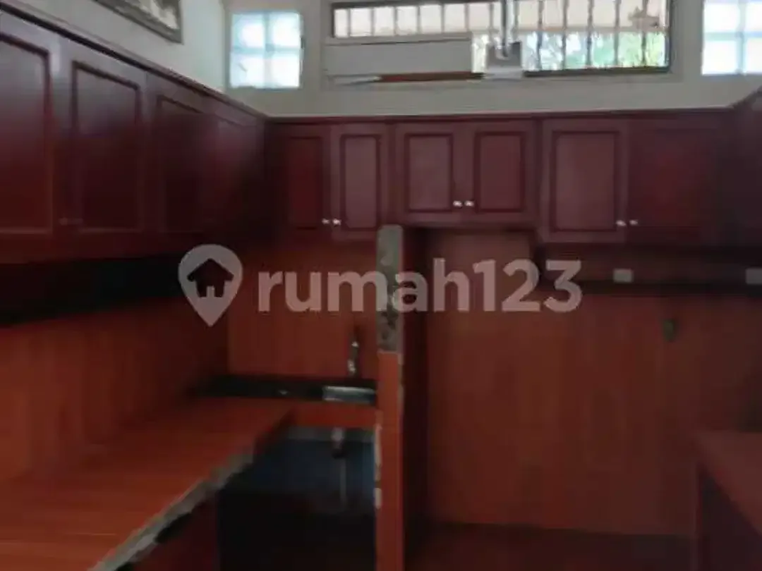 Dijual Rumah Minimalis di Perumahan Taman Griya Jimbaran - Image 4 of 7