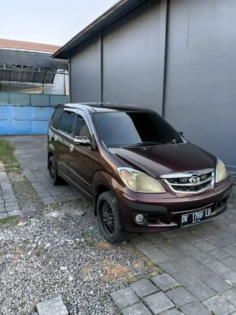 Daihatsu Xenia 1.3 Xi Manual 2011 Merah - Image 3 of 8