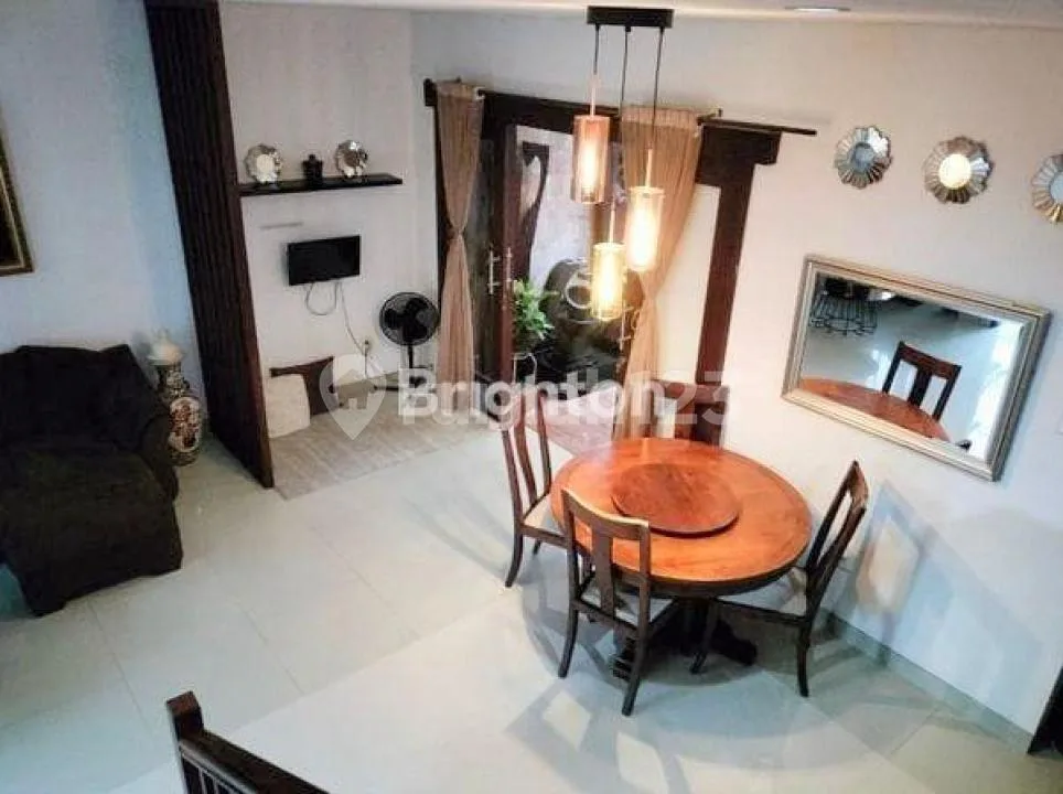 Rumah Cantik Fully Furnished 2 KT, Lokasi Prime Cargo Denpasar Utara - Image 3 of 4