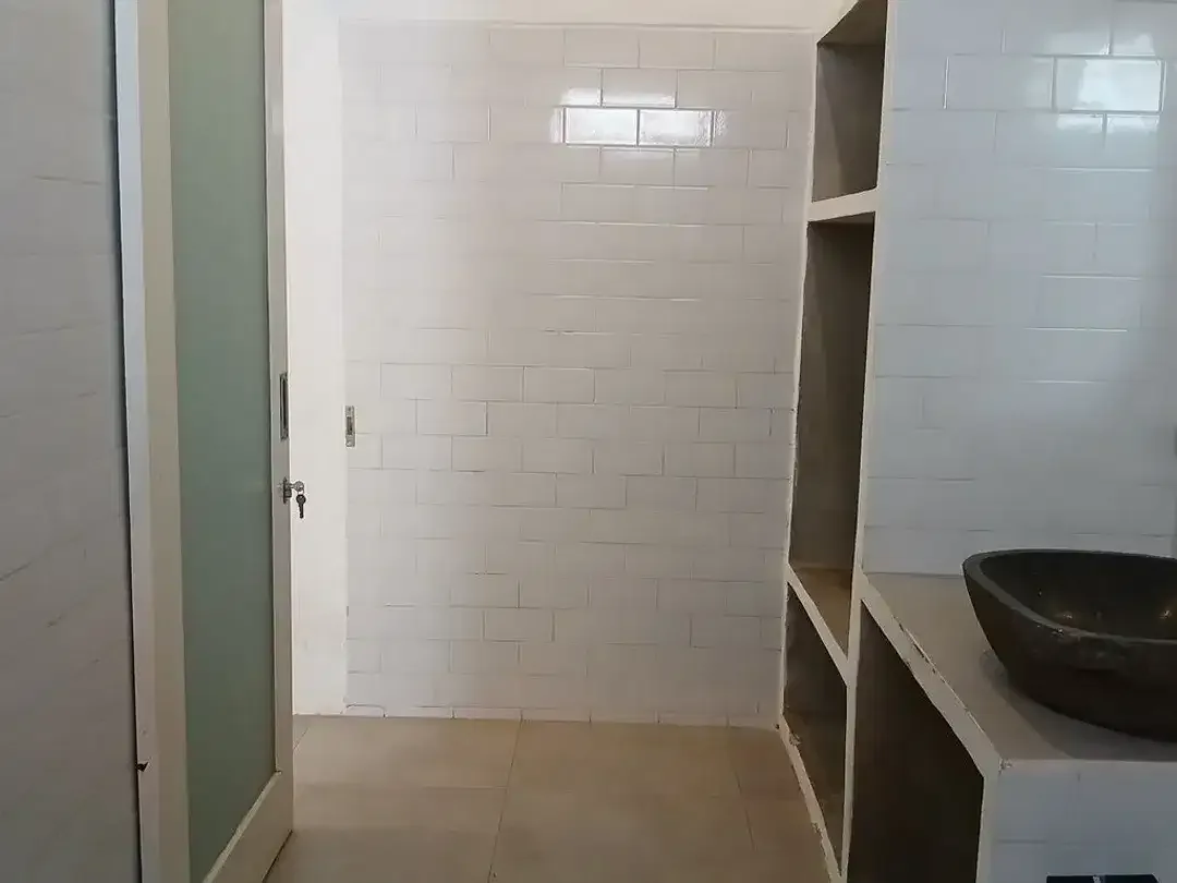 3Br Quiet Villa In Padang Linjong Only 5 Minutes To Echo Beach - Image 6 of 10