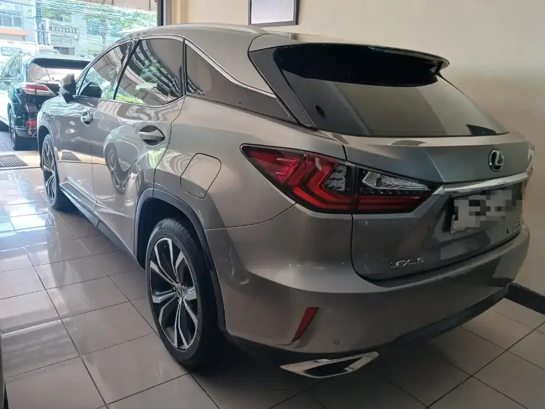 Lexus RX200T Luxury 4X2 17Abu-abu Metalik, matic - Image 4 of 10