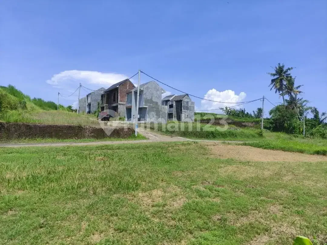 Dijual Cepat Tanah Pinggir Jalan Utama Investasi Komersial di Gianyar - Image 5 of 10