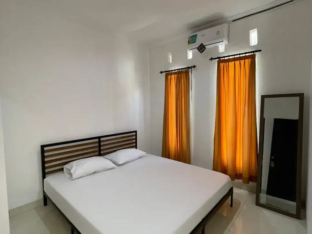 Rumah Private Cluster Modern Minimalist 2 Bedrooms Dekat Pantai Jimbaran - Image 9 of 10