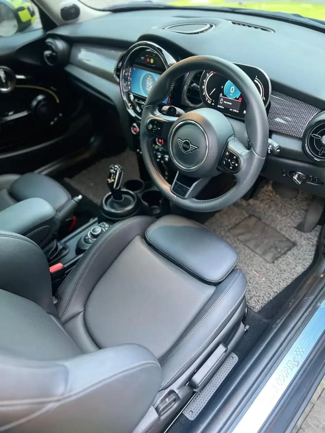 Mini Cooper S Low KM 6rb 2025 pmk - Image 5 of 10