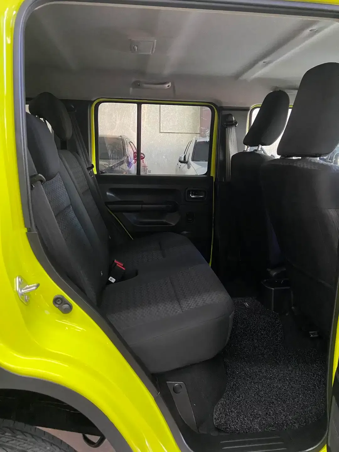 Jimny 5 Door 4x4 Matic 2023 Low KM 16rb - Image 8 of 10