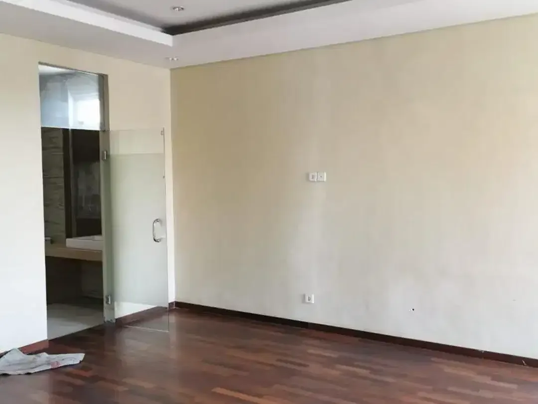 Gedung 3 Lantai Cocok untuk kantor dan usaha Dijual, di Denpasar Barat - Image 9 of 10