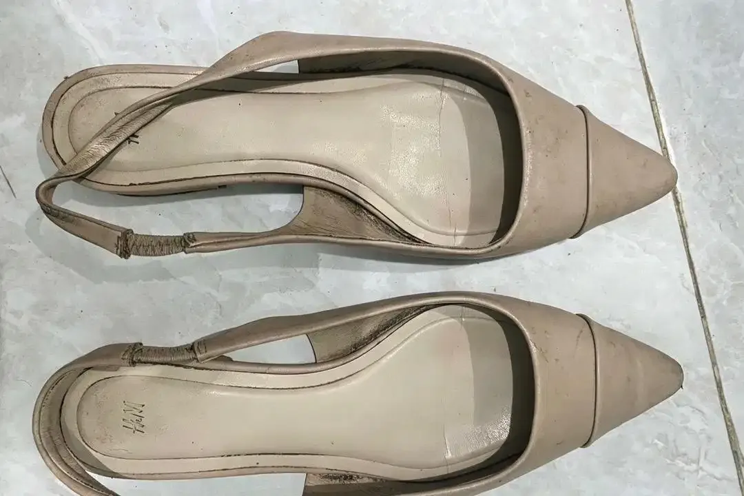 Sepatu cream hm - Image 2 of 2
