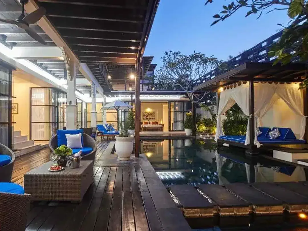 Luxurious villa for sale in temple hill Samasta Jimbaran - Image 2 of 10