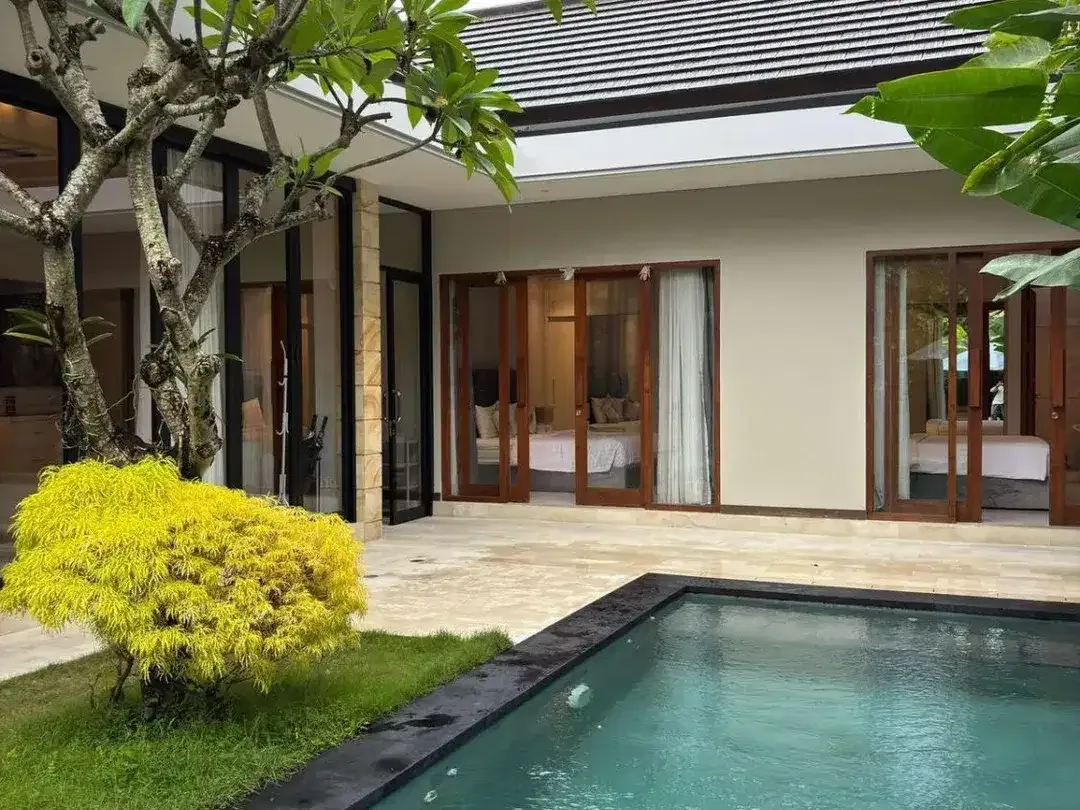 DISEWAKAN VILLA 1 LANTAI DI UMALAS KUTA UTARA DEKAT PANTAI - Image 6 of 10
