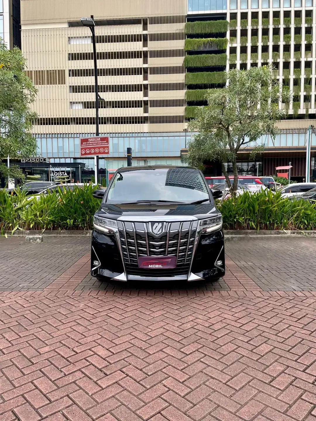 Toyota Alphard 2.5 G AT 2020 - Image 1 of 10