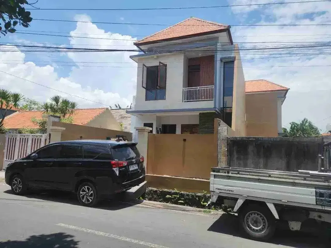 Rumah Baru Modern Minimalis di Renon Denpasar Selatan - Image 1 of 10