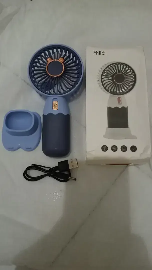 30rb Dijual Murah Kipas Angin Mini Fan Genggam Cute Portable (BARU) - Image 4 of 10