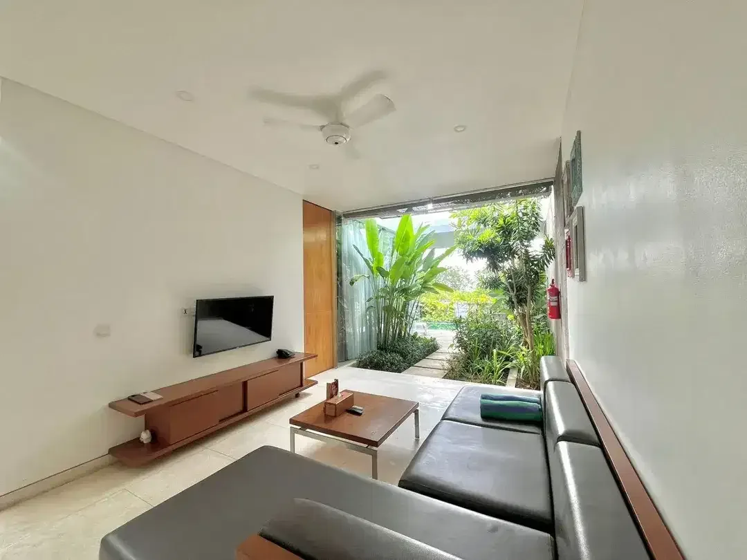 1 Bedroom Stunning Ocean View Villa In Uluwatu - Image 6 of 10