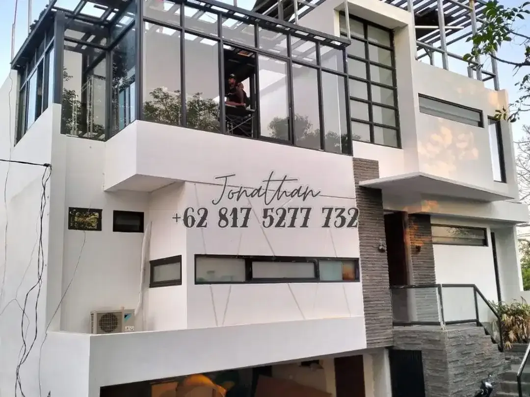 Dijual Villa Mewah Freehold 5 Kamar Ocean View 3 Lantai Rooftop Sawangan Nusa Dua Bali - VSKHE - Image 1 of 10