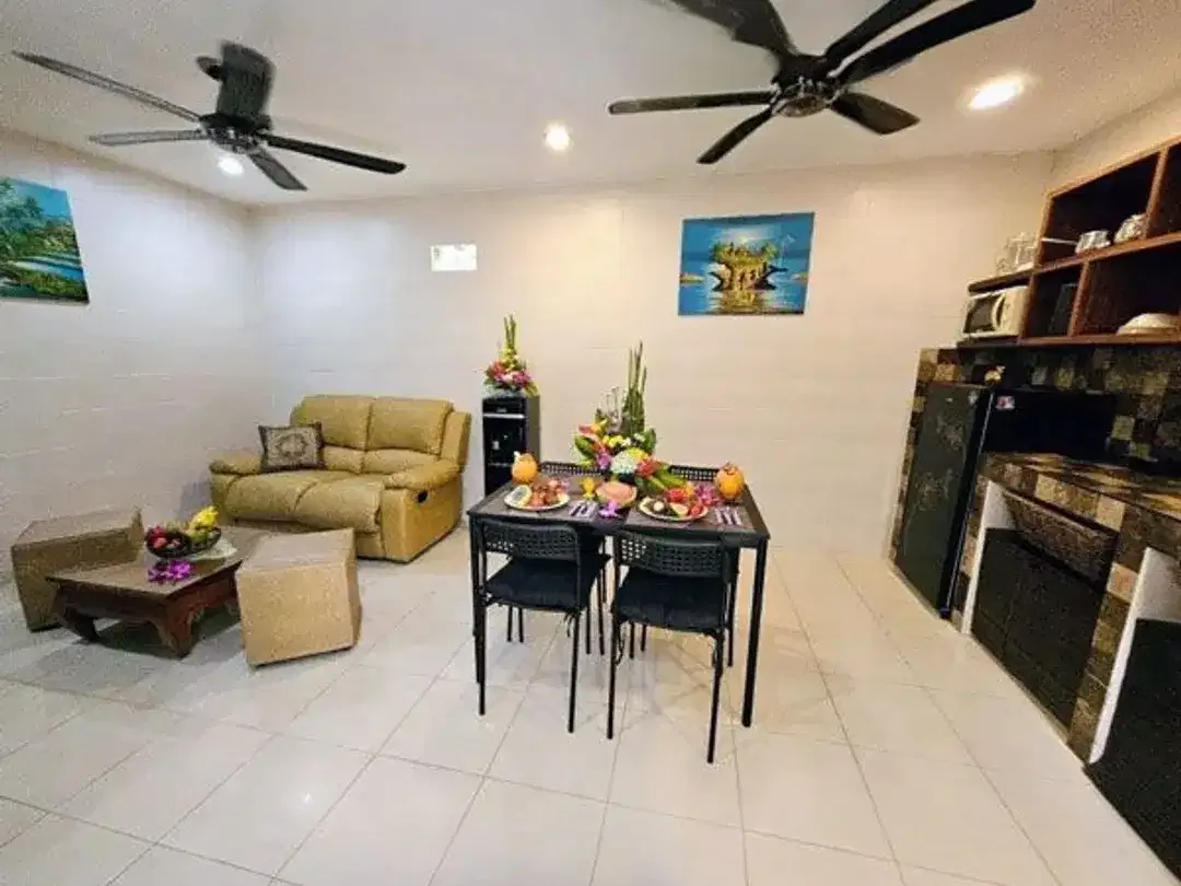 AMR-155.SOB  Charming 1BR Private Apartment for Monthly Rent in Sanur – Cozy Living Near the Beach - Image 4 of 9
