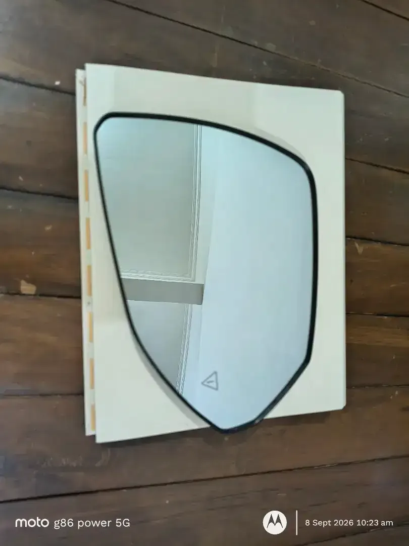 Spion kiri Hyundai Staria 2024 keatas - Image 4 of 4