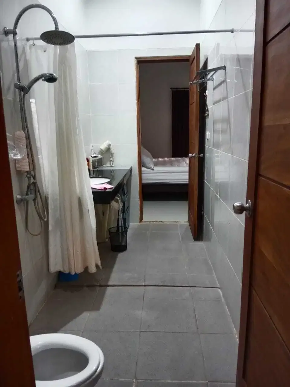 DI JUAL RUMAH FULLY FURNISHED LOKASI STARTEGIS DENPASAR SELATAN - Image 4 of 8